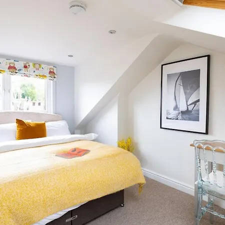 Pure B - Welcoming Bath City 3 Bed House Free Parking & Wifi Exterior photo